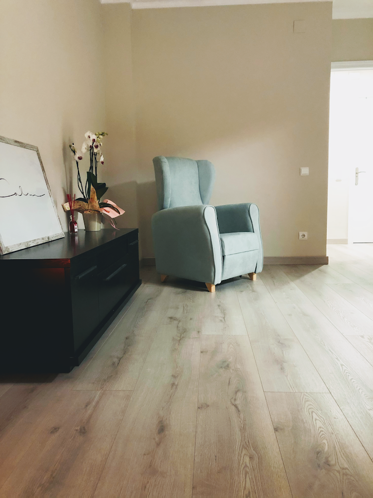 About Img 2 About Img 2